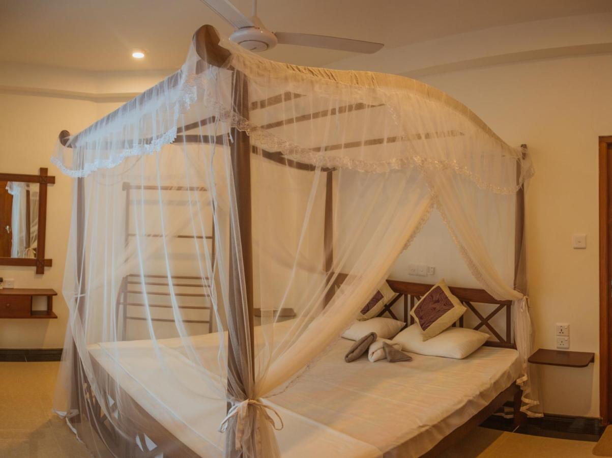 Guesthouse Bodensee Hikkaduwa Luaran gambar